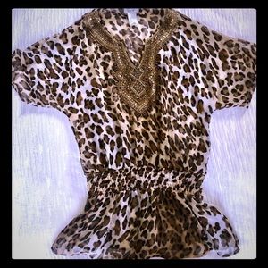 Cache’ leopard print silk top size small